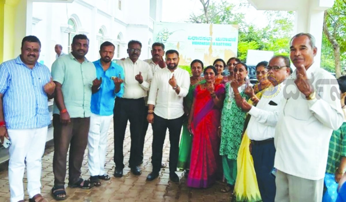 ಸಂಕನೂರ ಪರ ಮತ ಚಲಾಯಿಸಿದ : ಭರತ ಬೊಮ್ಮಾಯಿ