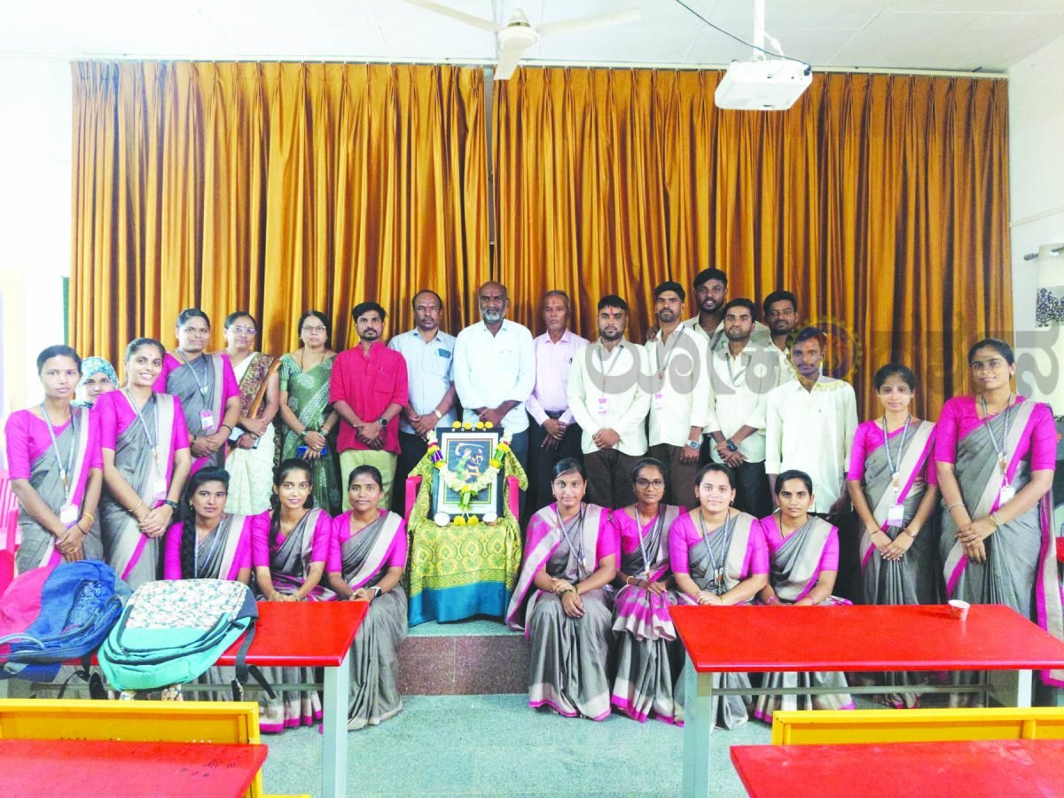 ಕಿತ್ತೂರು ರಾಣಿ ಚೆನ್ನಮ್ಮ ಜಯಂತ್ಯೋತ್ಸವ ಆಚರಣೆ