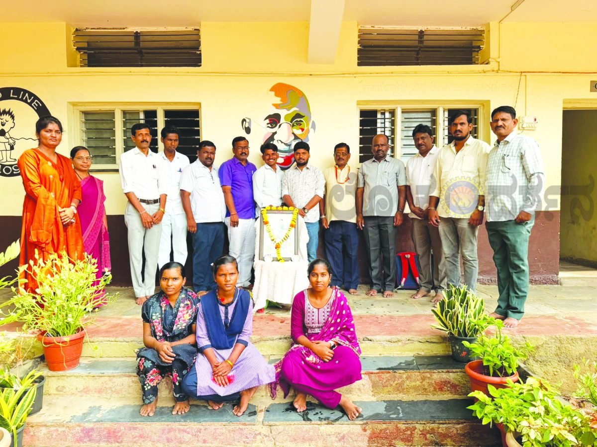 ಎಸ್‌. ಎಸ್‌. ವಿದ್ಯಾಸಂಸ್ಥೆಯಲ್ಲಿ ಚೆನ್ನಮ್ಮಾಜಿ ಜಯಂತಿ ಅಚರಣೆ