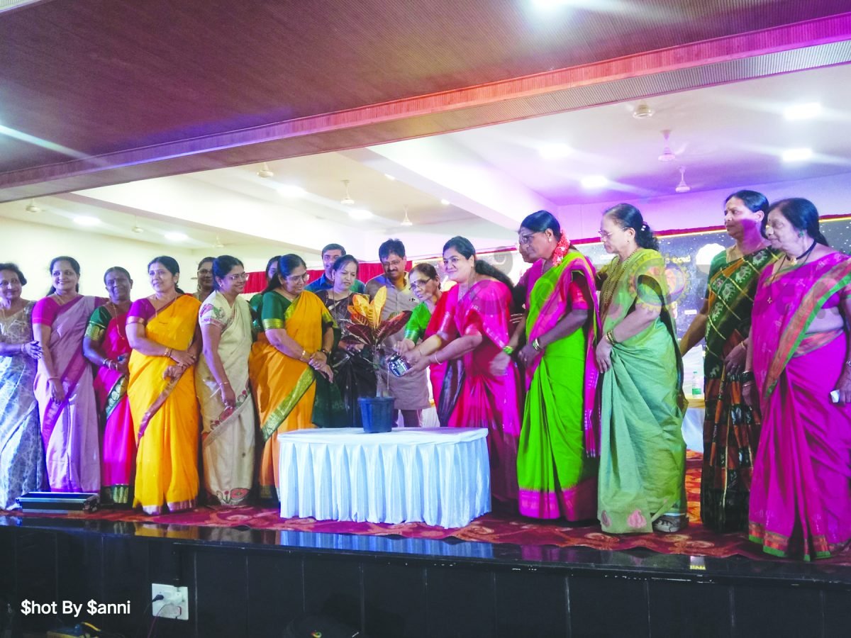 ಕಿತ್ತೂರು ಸಂಸ್ಥಾನದ ಇತಿಹಾಸದ ಕುರಿತು ಮಹಿಳಾ ಕವಿಗೋಷ್ಠಿ ಉದ್ಘಾಟನೆ  ಕಿತ್ತೂರು ಚೆನ್ನಮ್ಮನ ಇತಿಹಾಸ, ಮಹಿಳಾ ಶಕ್ತಿ ಕವಿತೆಗಳಲ್ಲಿ ಅನಾವರಣಗೊಳ್ಳಲಿ: ಡಾ. ಕೆ. ಶರೀಫಾ