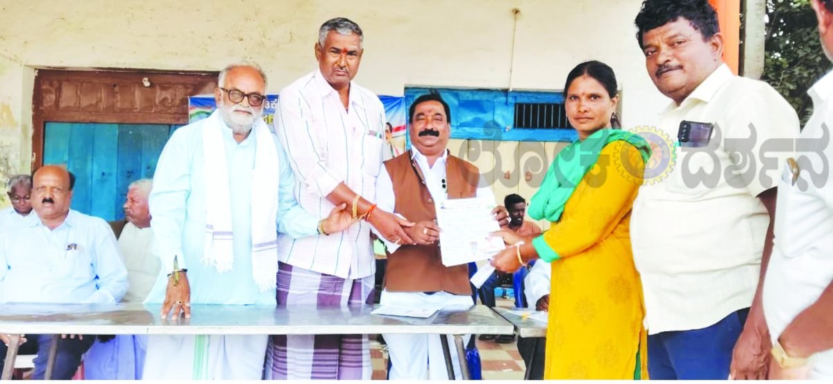 ಚಿಂತಕರ ಚಾವಡಿಗೆ ಚಿಂತಕರನ್ನು ಆಯ್ಕೆ ಮಾಡಲು ಅತಿ ಹೆಚ್ಚು ಮತದಾನ ಮಾಡಿದ ಹಾವೇರಿ ಜಿಲ್ಲೆಯ ಪ್ರಜ್ಞಾವಂತರಿಗೆ ಧನ್ಯವಾದ ಹೇಳಿದ ರೈತ ಮುಖಂಡ ರವೀಂದ್ರಗೌಡ ಎಫ್‌. ಪಾಟೀಲ