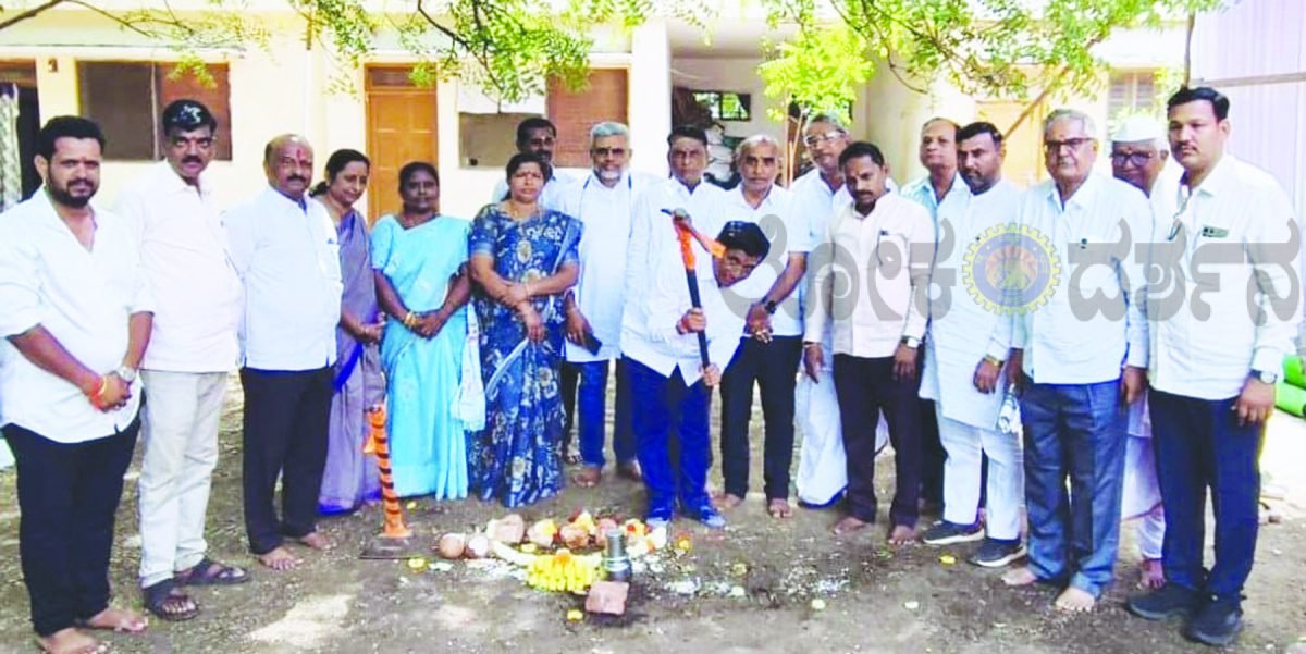 ಪ್ರವಾಸಿ ಮಂದಿರ ನೂತನ ಕಟ್ಟಡಕ್ಕೆ ಭೂಮಿ ಪೂಜೆ ಕ್ಷೇತ್ರದ ಅಭಿವೃದ್ದಿಗೆ ಆದ್ಯತೆ : ಶಾಸಕ ಮೇಟಿ