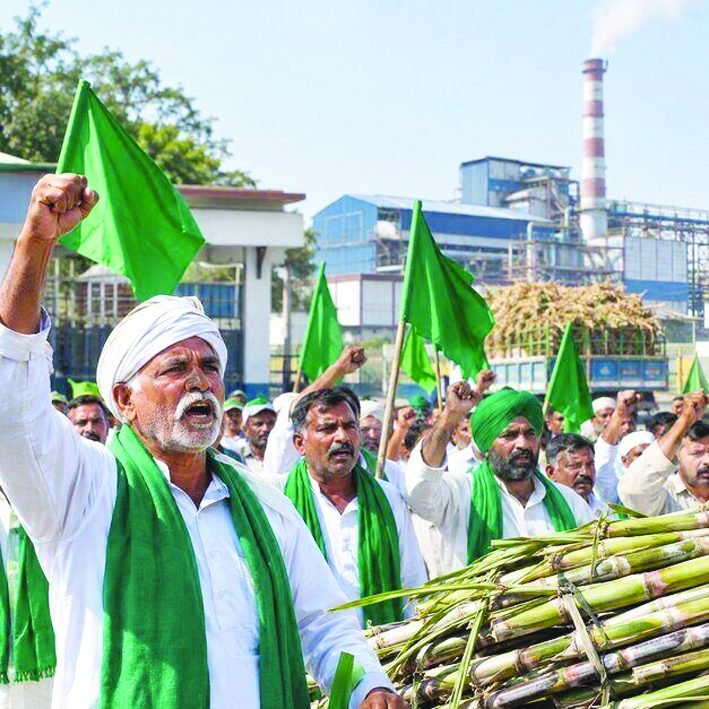 ಮಂಡ್ಯದಲ್ಲಿ ಮೈಸೂರು ಶುಗರ್ ಸಕ್ಕರೆ ಗೋದಾಮಿಗೆ ರೈತರ ಮುತ್ತಿಗೆ: ಕಬ್ಬಿಗೆ ಪ್ರತಿ ಟನ್‌ಗೆ 5,500 ರೂ. ನಿಗದಿಗೆ ಆಗ್ರಹ