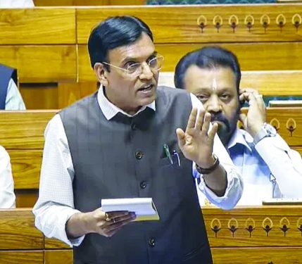 ಲಾಸ್ ಏಂಜಲೀಸ್ ಒಲಿಂಪಿಕ್ಸ್ 2028ರ ಮುನ್ನ ಭಾರತೀಯ ಬಾಕ್ಸಿಂಗ್‌ಗೆ ಕೇಂದ್ರ ಸರ್ಕಾರದ ಸಂಪೂರ್ಣ ಬೆಂಬಲ: ಮಂಡಾವಿಯಾ