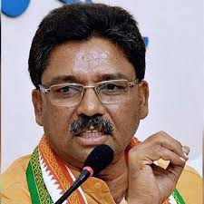 ಸಾವಿನಲ್ಲೂ ಕರ್ತವ್ಯಪ್ರಜ್ಞೆ ಮೆರೆದ ಬಸ್ ಚಾಲಕ 