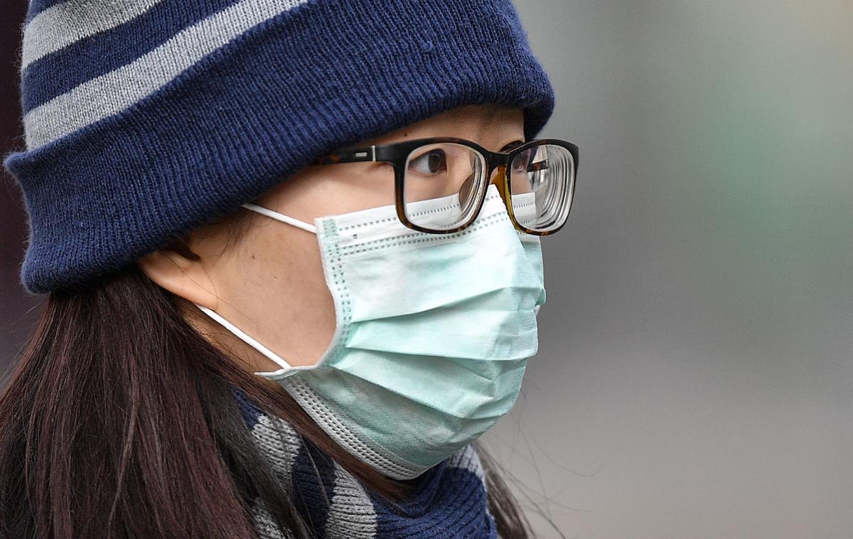 ಕೊರೊನಾ ವೈರಸ್  ಸಾಂಕ್ರಾಮಿಕ ಭೀತಿ;   ಜನರಿಗೆ  ಉಚಿತ  ಮುಖಗವುಸು  ವಿತರಣೆಗೆ  ರಾಜ್ಯಸಭೆಯಲ್ಲಿ ಸದಸ್ಯರ ಆಗ್ರಹ ನವದೆಹಲಿ