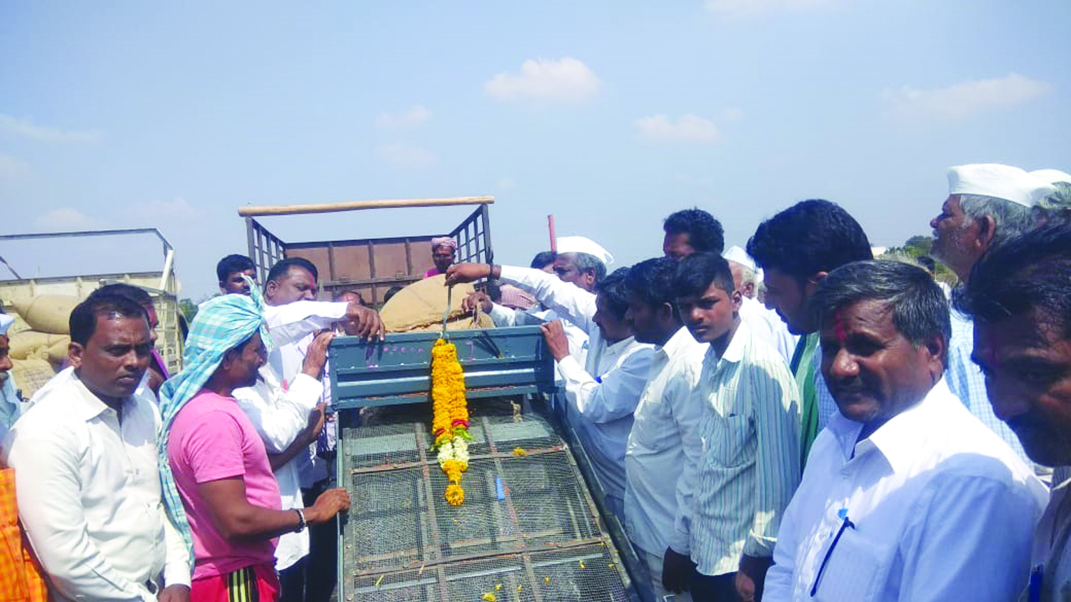 ತಾಂಬಾ: ತೊಗರಿ ಖರೀದಿ ಕೇಂದ್ರಕ್ಕೆ ಚಾಲನೆ