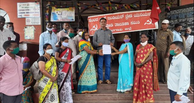 ಕಾಮರ್ಿಕರ ವಿವಿಧ ಬೇಡಿಕೆ ಈಡೇರಿಸುವಂತೆ ಮನವಿ