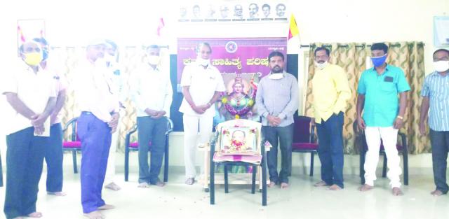 ನಿಸಾರ್ ಅಹ್ಮದ್ ಅವರ ಸಾಹಿತ್ಯ ಕೊಡುಗೆ ಅನನ್ಯ: ಸಿದ್ದಲಿಂಗೇಶ್