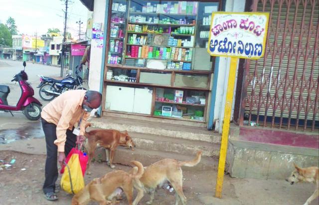 ಕೊರೊನಾ ಎಪೆಕ್ಟ್: ಮೂಕ ರೋಧನೆ ಅನುಭವಿಸುತ್ತಿರುವ ಪ್ರಾಣಿಗಳು