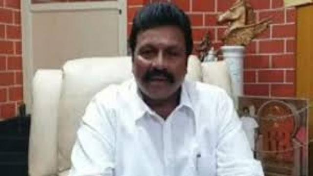  ರೈತ ಸಂಪರ್ಕ‌ ಕೇಂದ್ರ ತೆರೆಯದ ಮೂವರು ಅಧಿಕಾರಿಗಳ‌ ಅಮಾನತು