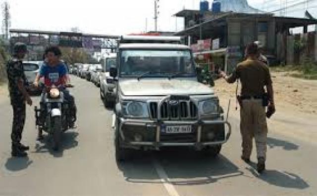  ಅನವಶ್ಯಕ ಓಡಾಟ: ಶಿವಮೊಗ್ಗದಲ್ಲಿ ವಾಹನ ಸವಾರರಿಗೆ ಬಿಸಿ ಮುಟ್ಟಿಸಿದ ಡಿಸಿ, ಎಸ್‌ಪಿ