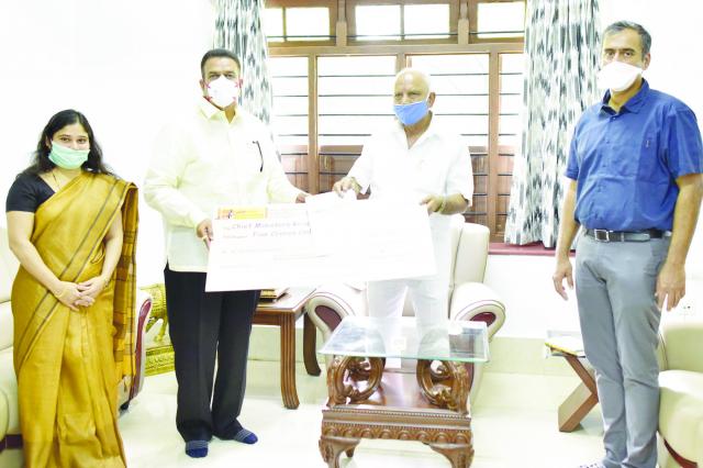 ಗಣಿ ಭೂ ವಿಜ್ಞಾನ ಇಲಾಖೆ ಕಂಪನಿಗಳಿಂದ 15 ಕೋಟಿ ರೂ. ದೇಣಿಗೆ