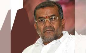 ಲಕ್ಷ್ಮಣ್ ಸವದಿ ಪರ ಜೆಡಿಎಸ್ ಶಾಸಕ ಜಿ.ಟಿ.ದೇವೇಗೌಡ ಮತದಾನ...!!