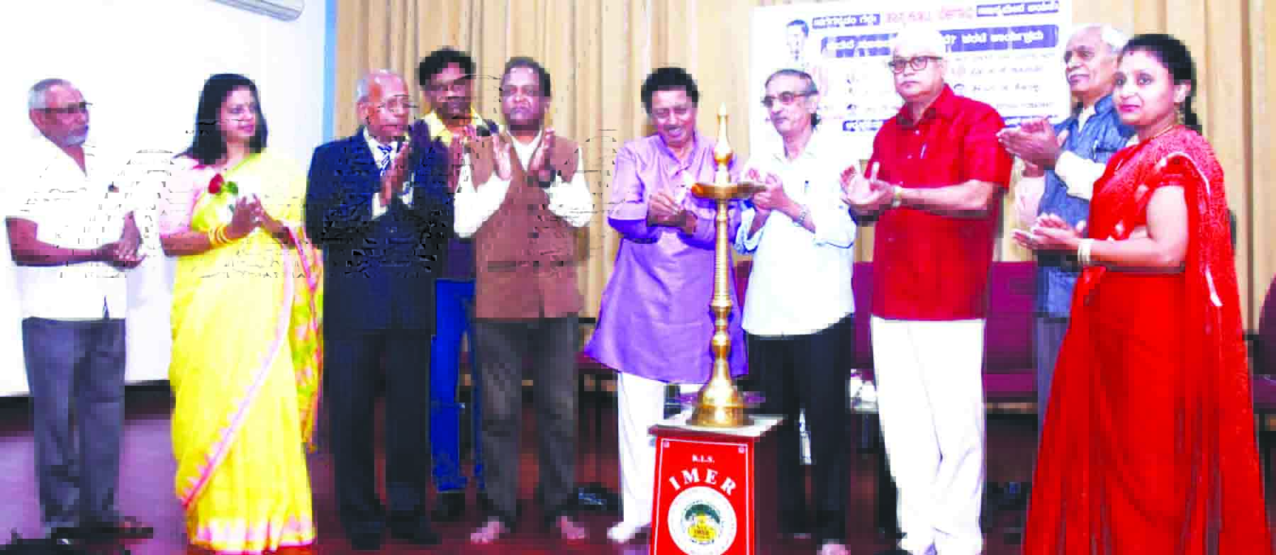 ಹರಟೆಯಿಂದು ಜನಪ್ರಿಯ ಮಾಧ್ಯಮವಾಗ್ತಾಯಿದೆ