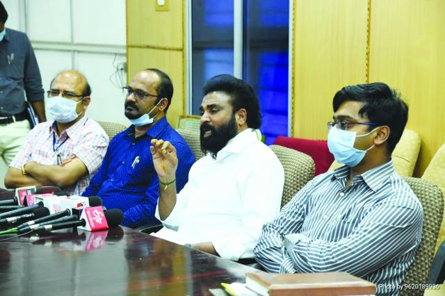 ರಾಜ್ಯದಲ್ಲಿ 10 ಹಾಟ್ಸ್ಪಾಟ್ ಜಿಲ್ಲೆಗಳ ಗುರುತು