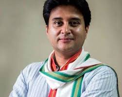 ಜ್ಯೋತಿರಾಧಿತ್ಯ ಸಿಂಧಿಯಾ ಹೀಗೆಕೆ ಮಾಡಿದ? ರಾಹುಲ್ ಅಚ್ಚರಿ ..!