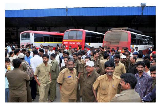 ಸರ್ಕಾರಿ ಬಸ್ಸು ಪಲ್ಟಿ: ಪ್ರಯಾಣಿಕರಿಗೆ ಗಾಯ