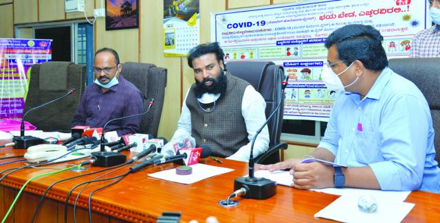 ಕೋವಿಡ್ ಸಾವು ಹಿನ್ನೆಲೆ ಬಳ್ಳಾರಿಗೊಂದು ವಿದ್ಯುತ್ ಚಿತಾಗಾರ: ಸಚಿವ ಶ್ರೀರಾಮುಲು