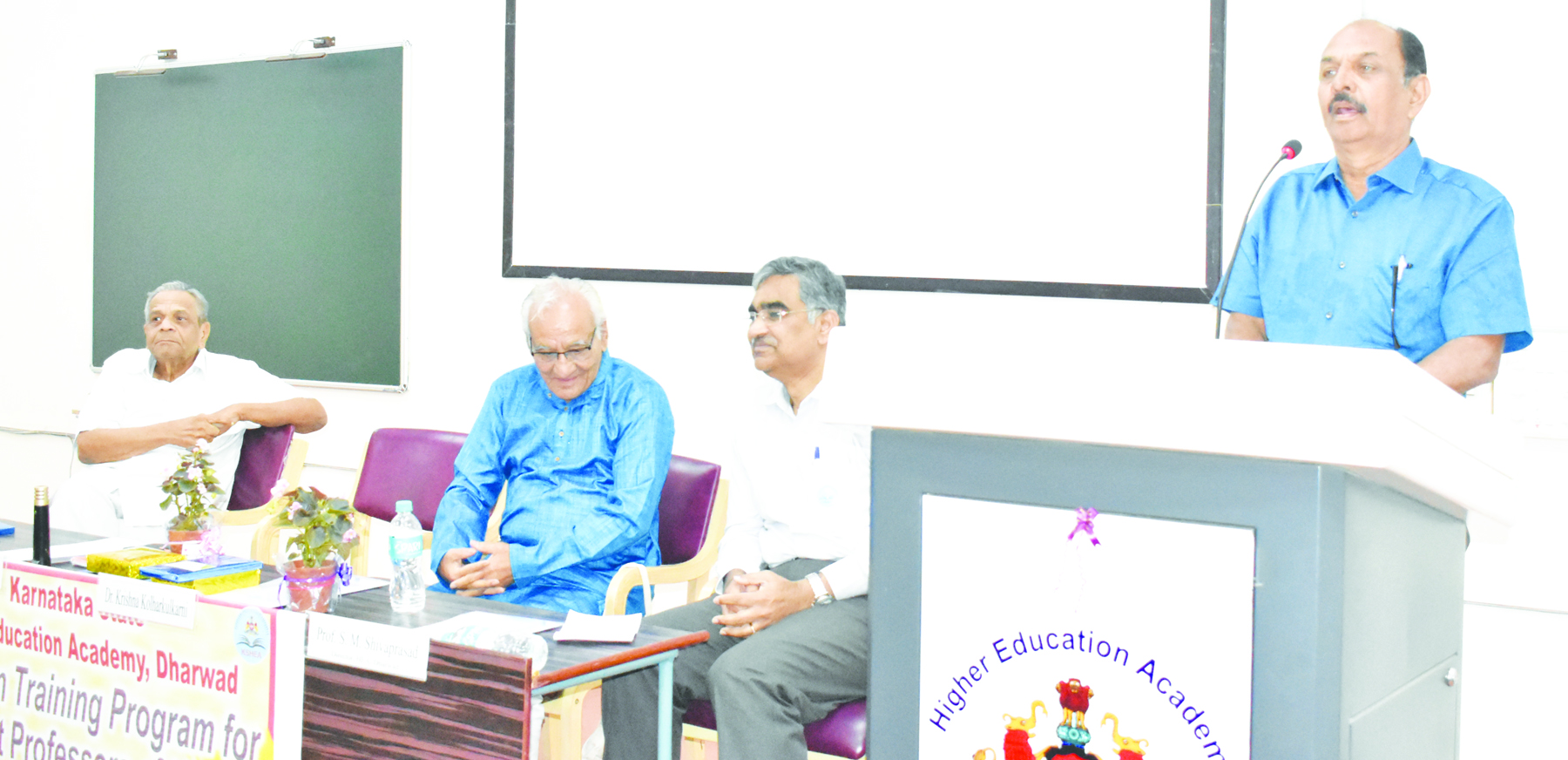 ಶಾಂತಿ, ಸುವ್ಯವಸ್ಥೆ ಕಾಪಾಡುವ ಅಂಗ ಪೊಲೀಸ್ ಇಲಾಖೆ:  ಸತ್ರ ನ್ಯಾಯಾಧೀಶರಾದ  ಕುಲಕರ್ಣಿ 