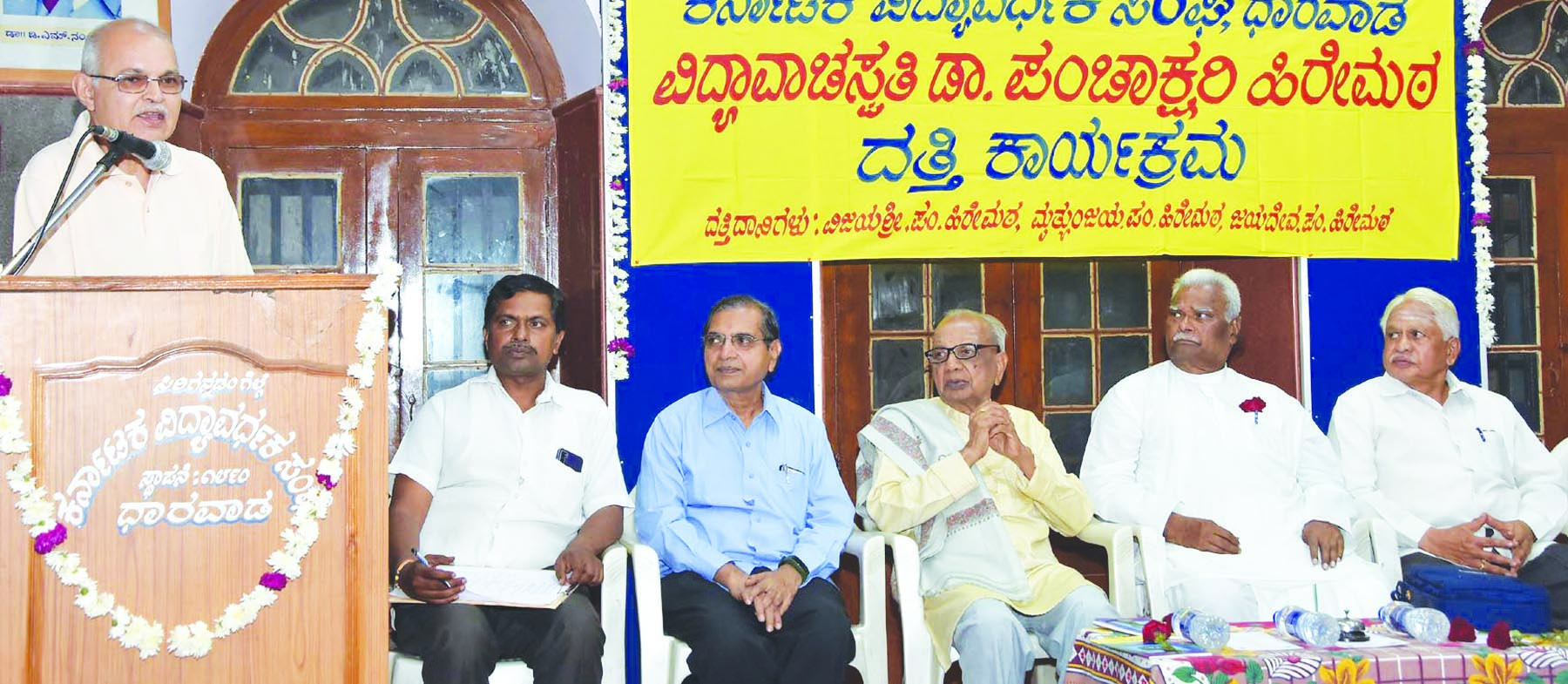 ಸಾರಸ್ವತ ಲೋಕದ ದಿಗ್ಗಜರಲ್ಲಿ ಪಂಚಾಕ್ಷರಿ ಹಿರೇಮಠರು ಒಬ್ಬರು 