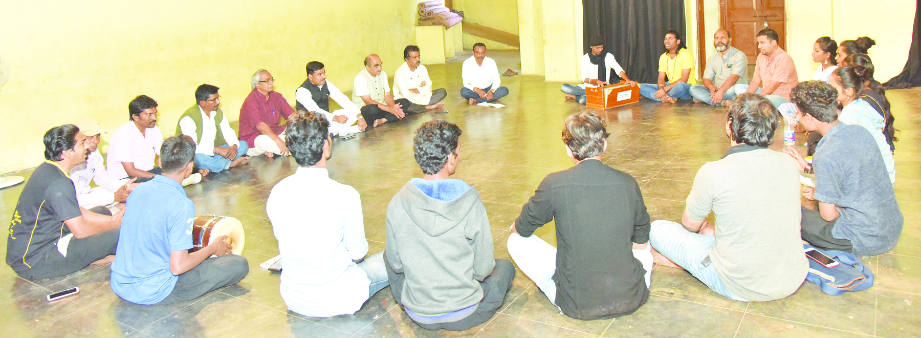 ರಂಗ ಚಟುವಟಿಕ್ಕೆ ವಿಸ್ತಾರಕ್ಕೆ ಕ್ರಿಯಾಯೋಜನೆ: ಪರವಿನಾಯ್ಕರ್