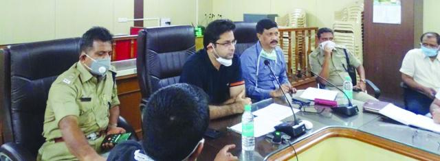 ಹೊರ ಜಿಲ್ಲೆಯಿಂದ ಹಿಂತಿರುಗಿದವರನ್ನು ಕಡ್ಡಾಯವಾಗಿ ಆರೋಗ್ಯ ತಪಾಸಣೆ ಮಾಡಿ