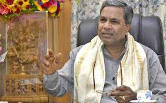 ಕೊರೊನಾ ನಿಯಂತ್ರಣಕ್ಕೆ ಕೈಗೊಂಡ ಕ್ರಮಕ್ಕೆ ಶ್ವೇತಪತ್ರ ಹೊರಡಿಸಿ: ಸಿದ್ದರಾಮಯ್ಯ