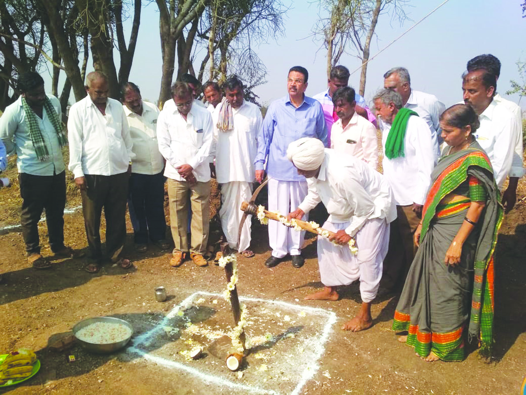 ಸಂಭಾಪುರದಲ್ಲಿ ಸಚಿವರಿಂದ ಭೂಮಿಪೂಜೆ