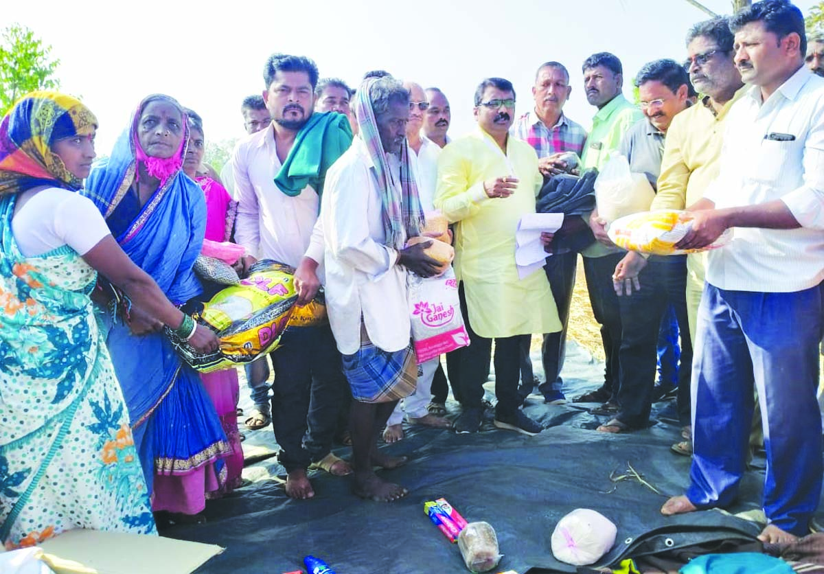 ಸಿಲಿಂಡರ ಸ್ಪೋಟದ ಸಂತ್ರಸ್ತರಿಗೆ ಸಂಜಯ ಪಾಟೀಲ ಭೇಟಿ