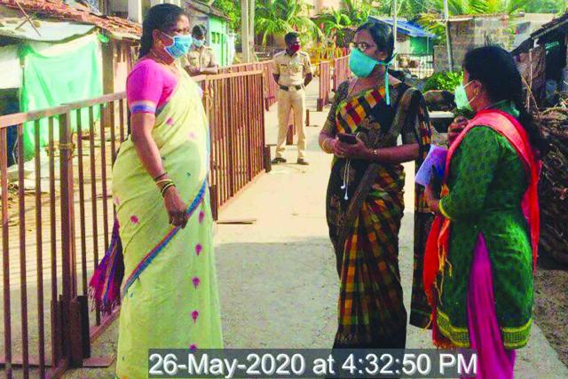 ಸೀಲ್ಡೌನ್ ಪ್ರದೇಶಕ್ಕೆ ಭೇಟಿ ನೀಡಿ ಎಟಿ ಅನ್ನಪೂರ್ಣ ಮುದಕಮ್ಮನವರ