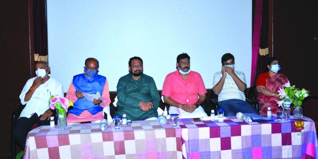 ಸೋರಿಕೆ ತಡೆಗೆ ವಿಶೇಷ ಕ್ರಮವಹಿಸಿ: ಡಿಸಿಎಂ ಲಕ್ಷ್ಮಣ ಸವದಿ