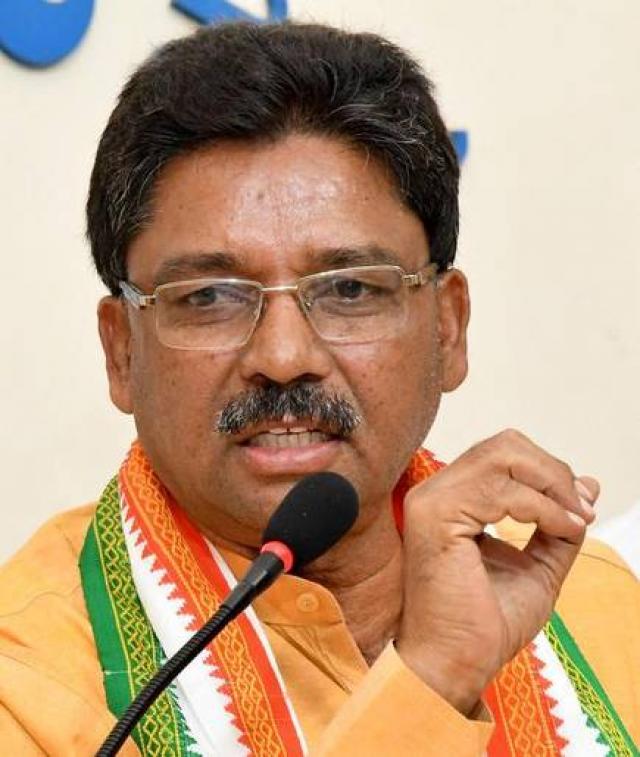 ರಾಜ್ಯದಲ್ಲಿ ಕಾನೂನು ಸುವ್ಯವಸ್ಥೆ ಹದಗೆಟ್ಟಿದೆ: ಉಗ್ರಪ್ಪ 