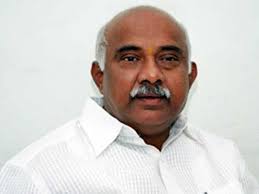 ವಿಶ್ವನಾಥ್ ಇನ್ನೂ ಮೂರ್ನಾಲ್ಕು ಪುಸ್ತಕಗಳನ್ನು ಬರೆಯಲಿ: ಹೆಚ್.ಕೆ.ಕುಮಾರಸ್ವಾಮಿ ವ್ಯಂಗ್ಯ