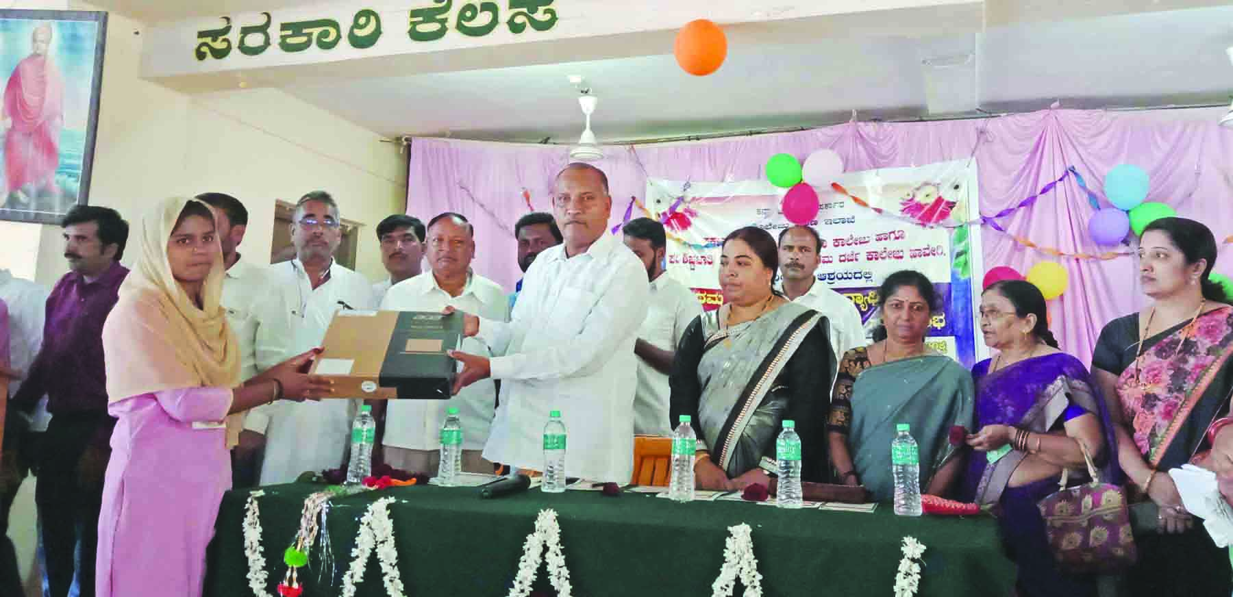 ತಾರಸಿ ಕೈತೋಟ ಮಹಿಳೆಯರಿಗೆ ಸ್ವಾವಲಂಬನೆ: ಡಾ.ಗಾಣಿಗೇರ