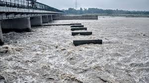 ಟ್ರಂಪ್  ಬೇಟಿ ಹಿನ್ನಲೆ: ಯುಮುನಾ  ನದಿಗೆ ನೀರು ಬಿಡುಗಡೆ 