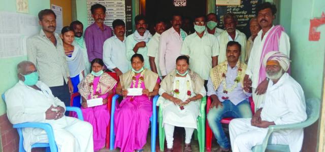 ಬಿಜೆಪಿ ಪಕ್ಷದ ಕಾರ್ಯಕರ್ತರಿಂದ ಸಿದ್ದರಾಜಗೆ ಸನ್ಮಾನ