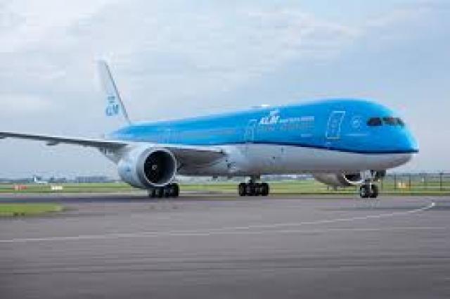  ಎರಡು ತಿಂಗಳ ಬಳಿಕ ದೇಶೀಯ ವಿಮಾನ ಸೇವೆ ಆರಂಭ