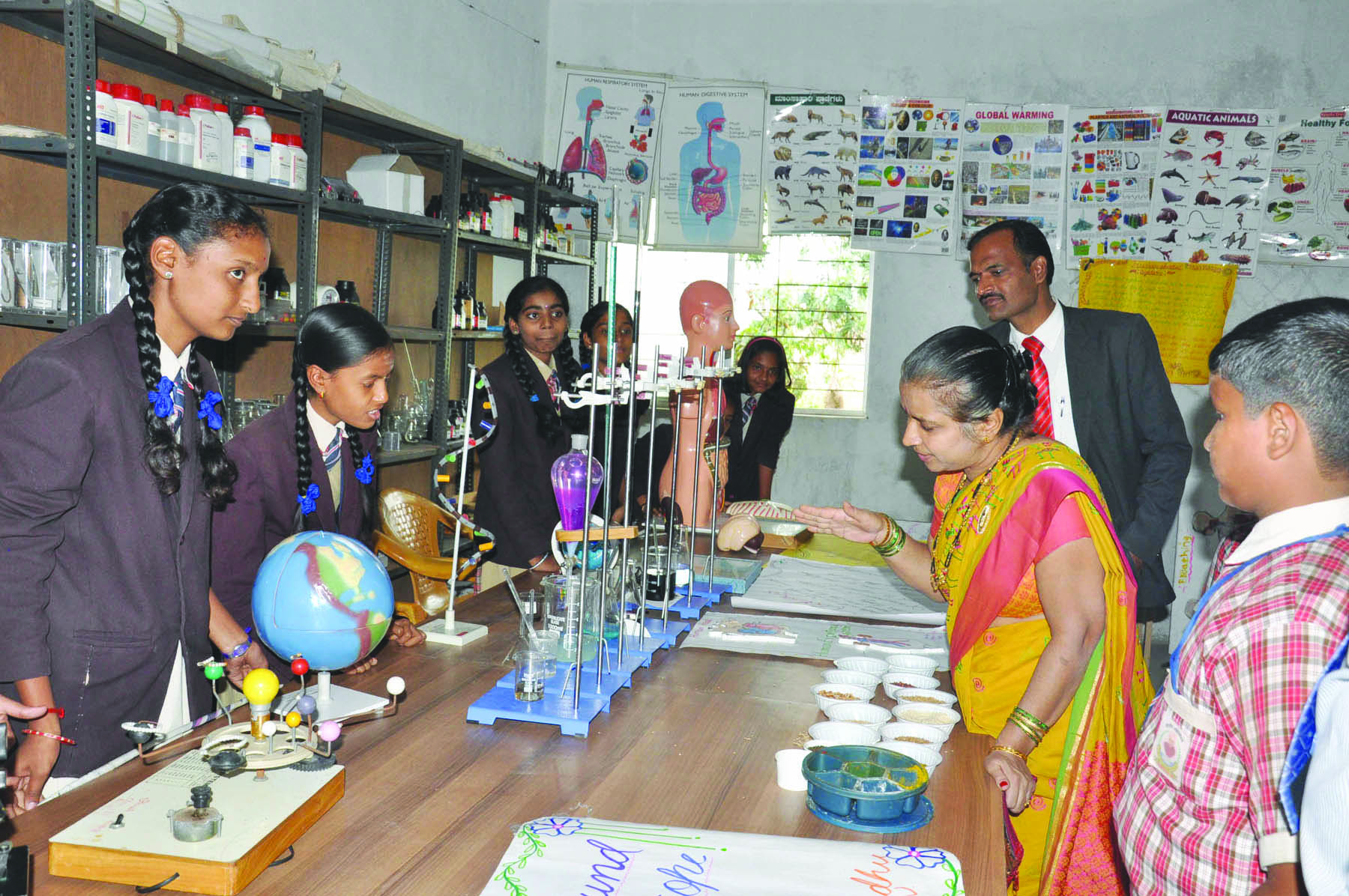 ವಿಜ್ಞಾನದಿಂದ ಬಲಿಷ್ಠ ಭಾರತ ನಿರ್ಮಾಣ: ಬಸವರಾಜ ಶ್ರೀ