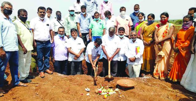 ಕೇಂದ್ರ, ರಾಜ್ಯ ಸರ್ಕಾರ ವು ಬದುಕು ಕಟ್ಟಿಕೊಳ್ಳಲು ಅವಕಾಶ ಕಲ್ಪಿಸಿದೆ