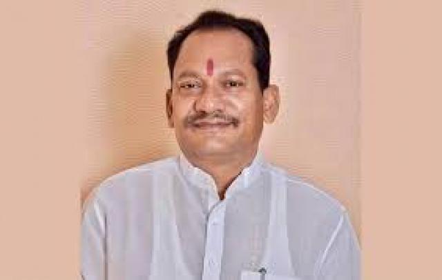  ಉದ್ಯೋಗ ಖಾತ್ರಿಯಡಿ ಕೆಲಸ ಒದಗಿಸಲು ಸಚಿವ ಪ್ರಭು ಚೌಹಾಣ್ ಸೂಚನೆ