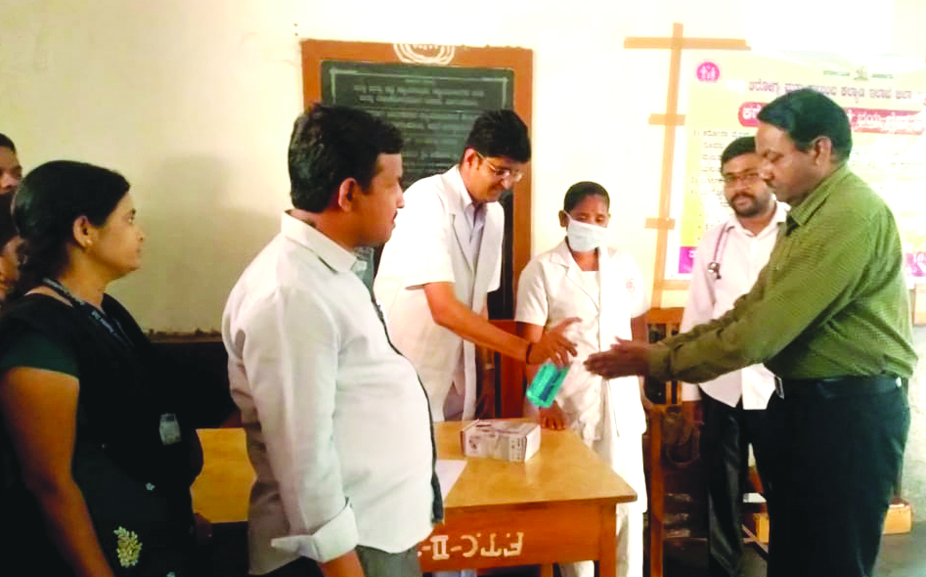 ಕೊರೊನಾ ಭೀತಿ : ನ್ಯಾಯಾಲಯ ಸಿಬ್ಬಂದಿ, ವಕೀಲರು, ಕಕ್ಷಿದಾರರ ತಪಾಸಣೆ