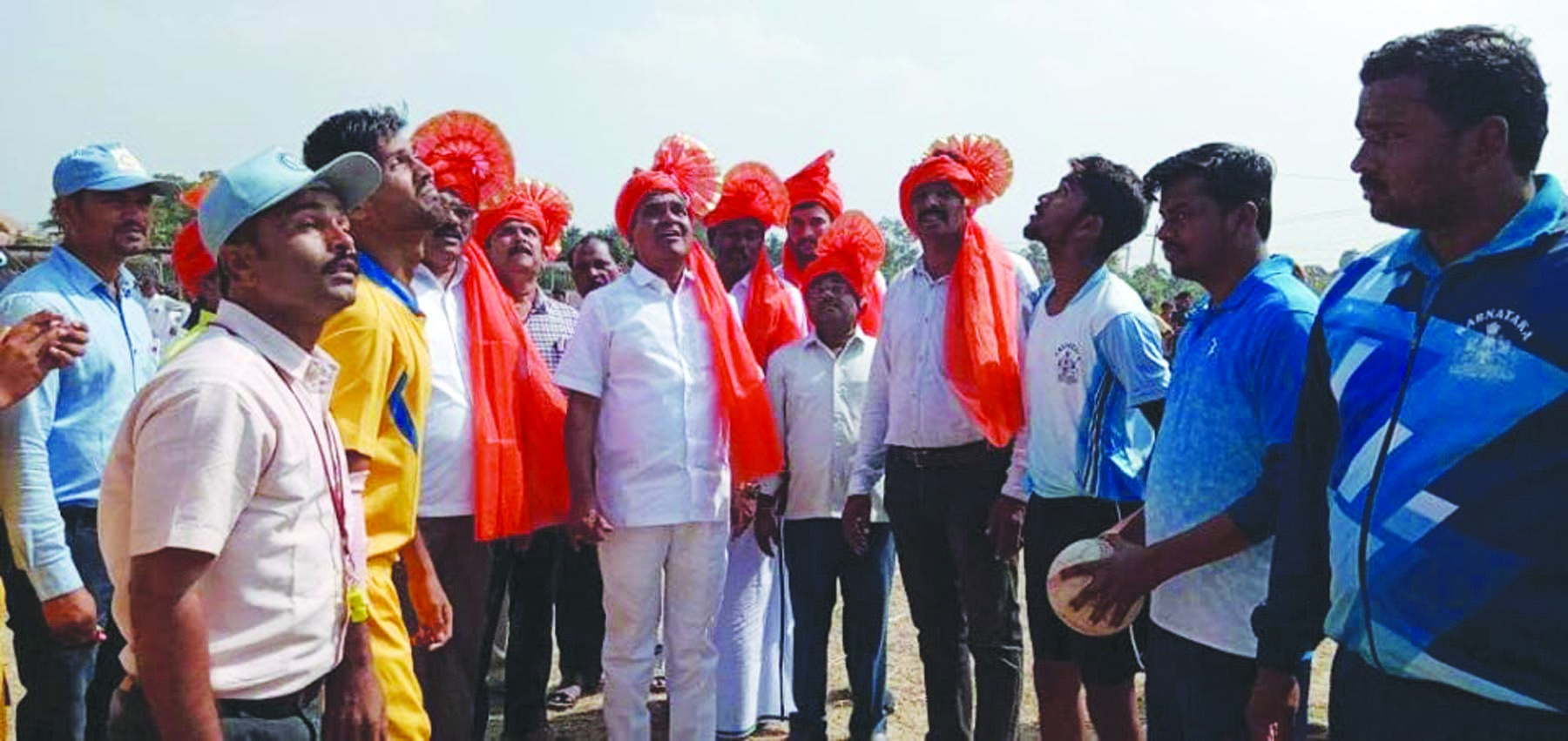 ಬಾಲಕಿಯರ ಹ್ಯಾಂಡ್ ಬಾಲ್ ಸ್ಪರ್ಧೆಗಳ ಆಕರ್ಷಕ ಪ್ರದರ್ಶನ