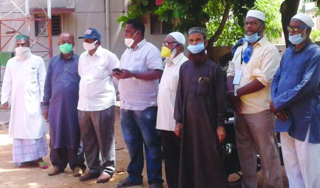 ಮನೆಯಲ್ಲಿಯೇ ಪವಿತ್ರ ರಂಜಾನ್ ಹಬ್ಬ ಆಚರಣೆ