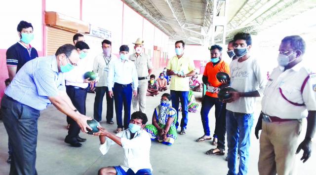 ನಾಗರೀಕರು ಸಂಪೂರ್ಣವಾಗಿ ಲಾಕ್ಡೌನ್ಗೆ ಸಹಕರಿಸಿ: ಬಿಜಾಪುರ