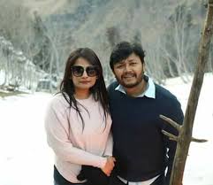  ವಿವಾಹ ವಾರ್ಷಿಕೋತ್ಸವದ ಸಂಭ್ರಮದಲ್ಲಿ ಗೋಲ್ಡನ್‍ ಸ್ಟಾರ್