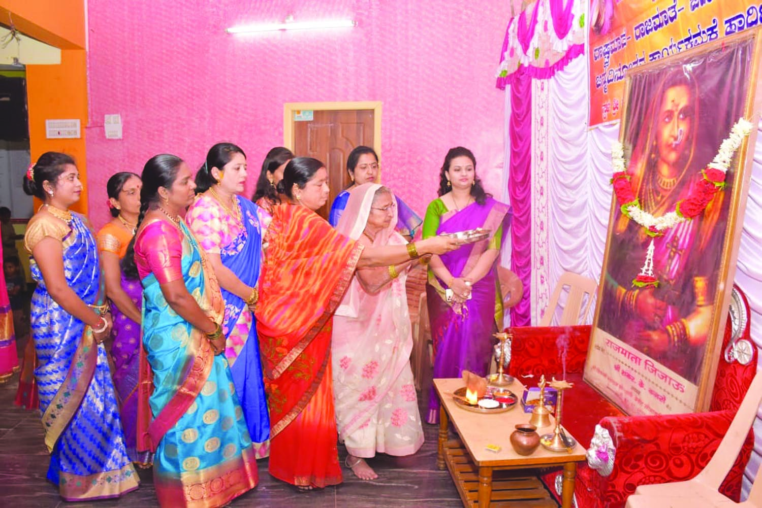 ವಿಜಯಪುರ: ಜೀಜಾಮಾತೆಯ 422ನೇ ಜಯಂತಿ ಉತ್ಸವ ಆಚರಣೆ