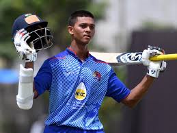 ಕಿಂಗ್ ಕೊಹ್ಲಿ ದಾಖಲೆ ಪುಡಿ-ಪುಡಿ ಮಾಡಿದ ಯಶಸ್ವಿ ಜೈಸ್ವಾಲ್