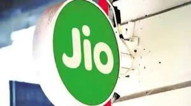  ಜಿಯೋ ಟುಗೆದರ್: ಕೊರೋನಾ ಸಂಕಷ್ಟದ ಸಮಯದಲ್ಲಿ ಜಿಯೋ ಬಳಕೆದಾರರಿಗೆ ಕೊಡುಗೆ