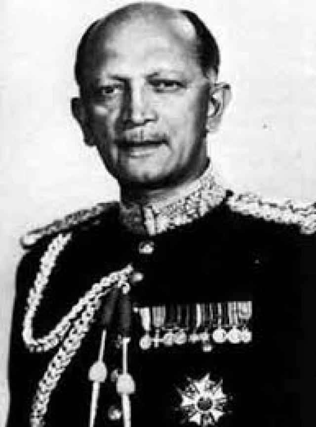 ಕೆ.ಎಂ.ಕಾರಿಯಪ್ಪ ಪುಣ್ಯಸ್ಮರಣೆ: ಮುಖ್ಯಮಂತ್ರಿ ಸೇರಿ ಗಣ್ಯರ ನಮನ